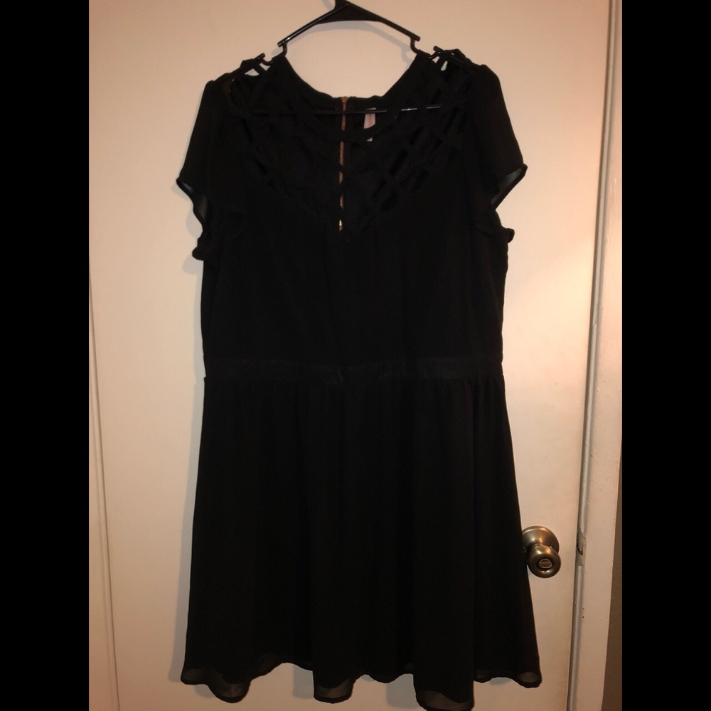 Black cutout dress size XXLarge